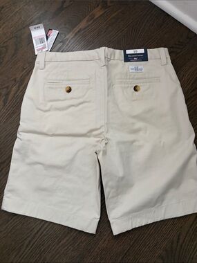 NWT Vineyard Vines Boy’s Cream Flat-Front Chino Shorts